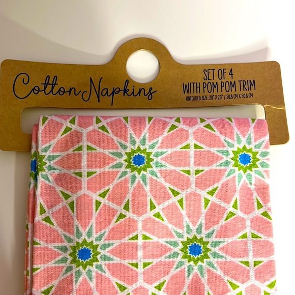 A set of Kitchen Towel and Napkins - Picture 3 of 7